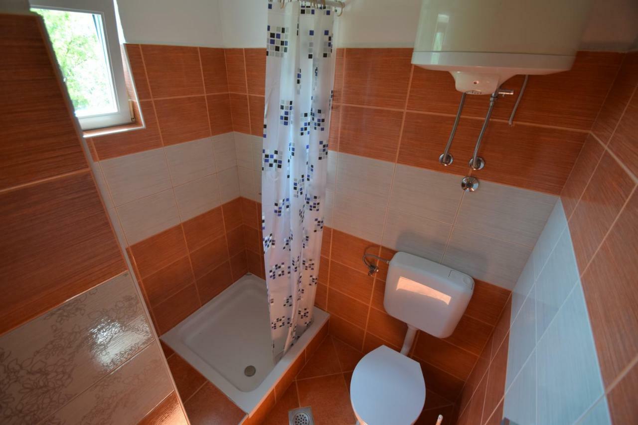 Apartments Nina Stari Grad Kültér fotó