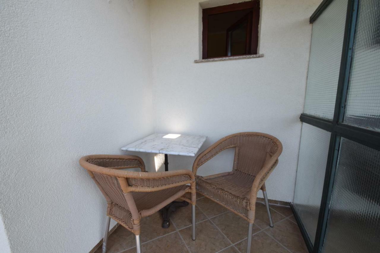 Apartments Nina Stari Grad Kültér fotó