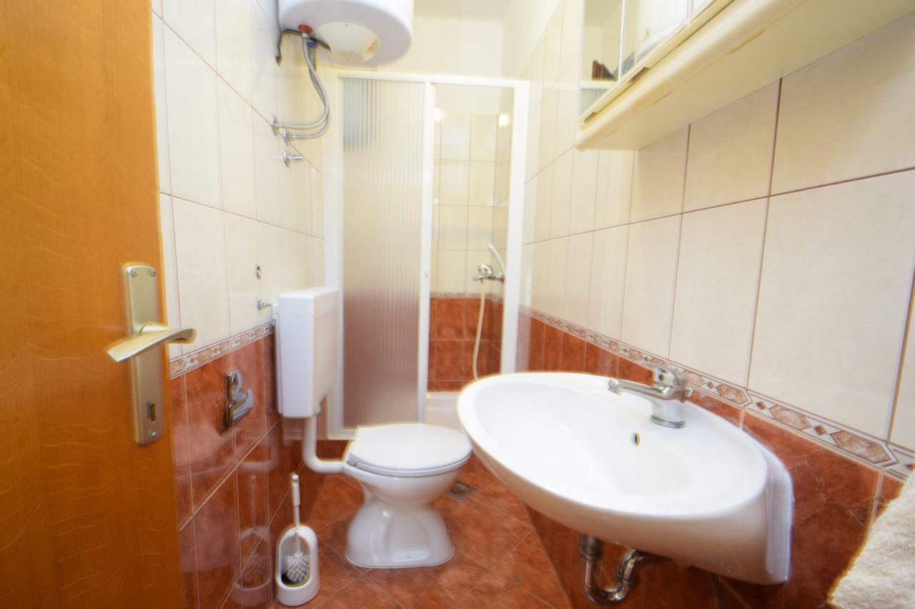 Apartments Nina Stari Grad Kültér fotó