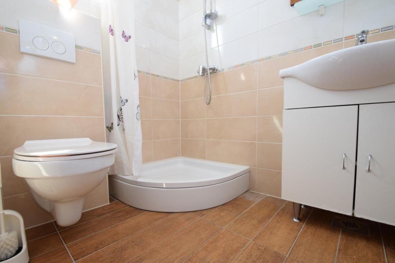 Apartments Nina Stari Grad Kültér fotó